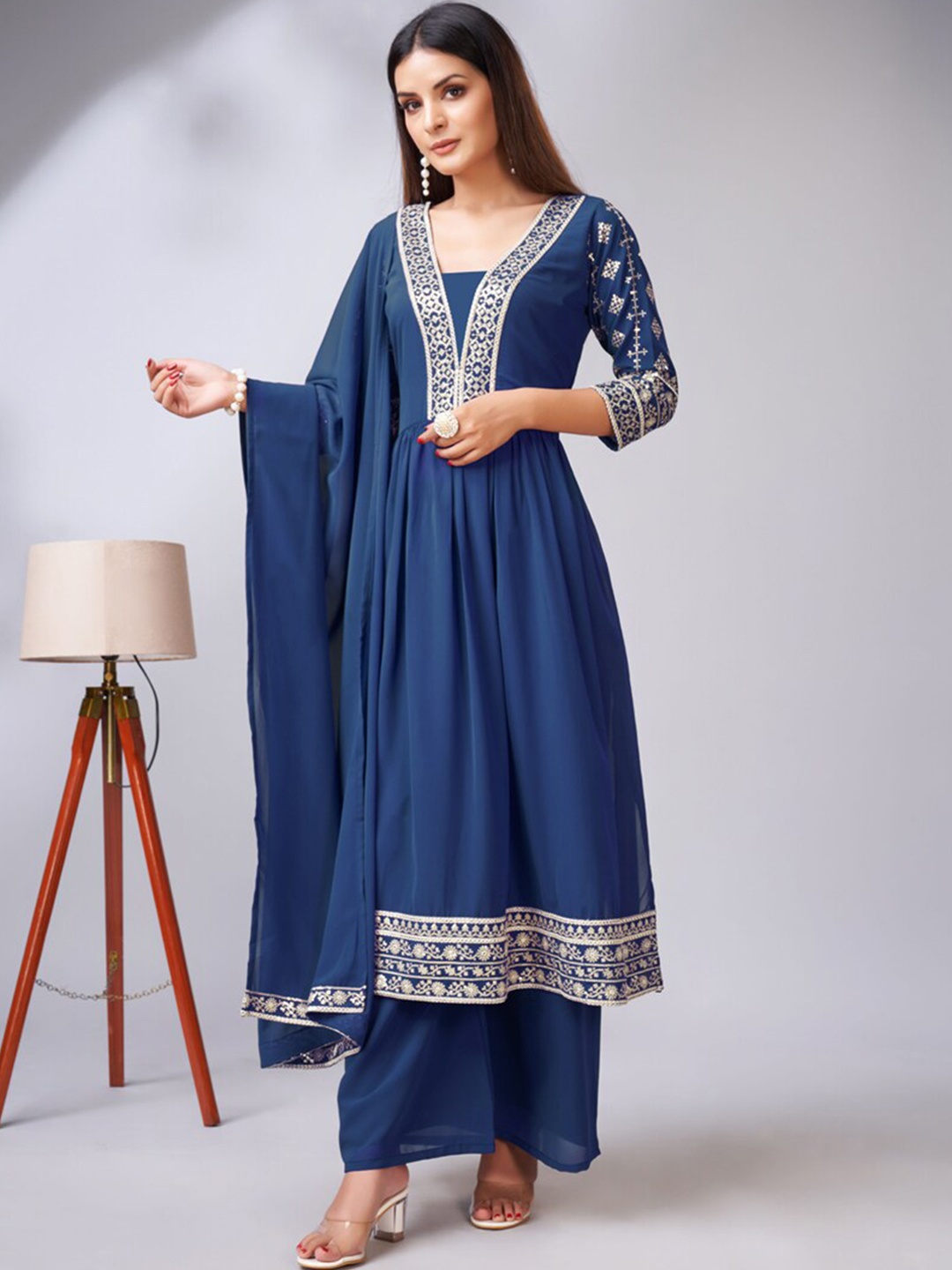 ASISA Floral Embroidered Sequinned V-Neck Straight Kurta with Palazzos & Dupatta, Blue
ASISA Floral Embroidered Sequinned V-Neck Straight Kurta with Palazzos & Dupatta, Blue