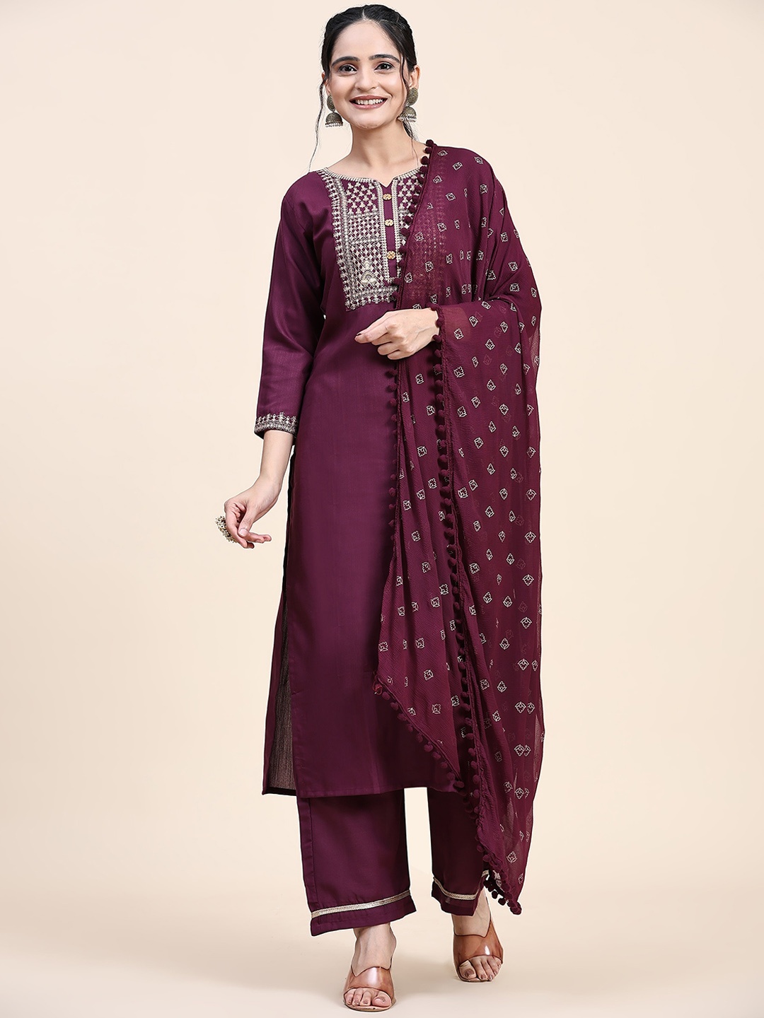 CaniBani Ethnic Motifs Yoke Design Regular Pure Cotton Kurta With Trousers & Dupatta, Magenta
CaniBani Ethnic Motifs Yoke Design Regular Pure Cotton Kurta With Trousers & Dupatta, Magenta