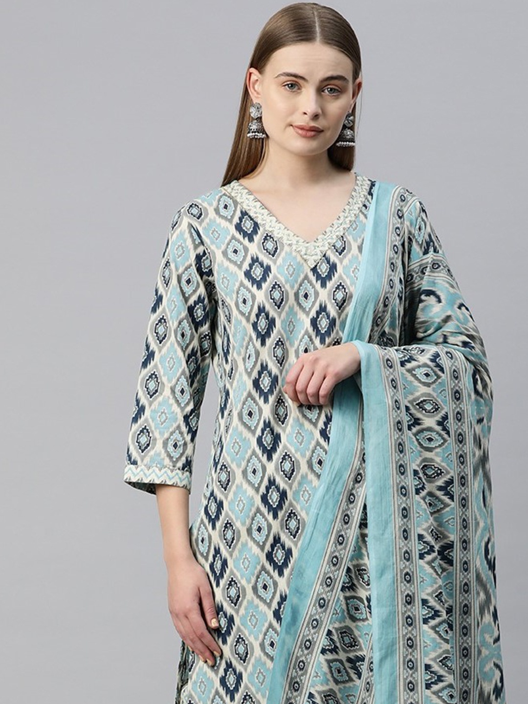 Readiprint Women Printed Regular Sequinned Pure Cotton Kurta with Palazzos & With Dupatta, Grey
Readiprint Women Printed Regular Sequinned Pure Cotton Kurta with Palazzos & With Dupatta, Grey