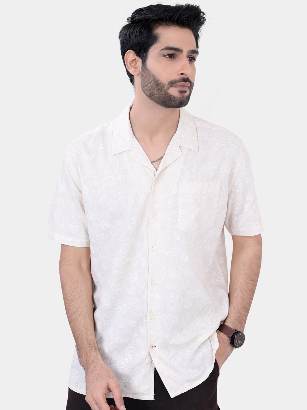 VASTRADO Classic Printed Lapel Collar Drop-Shoulder Sleeves Oversized Casual Shirt, Beige
VASTRADO Classic Printed Lapel Collar Drop-Shoulder Sleeves Oversized Casual Shirt, Beige