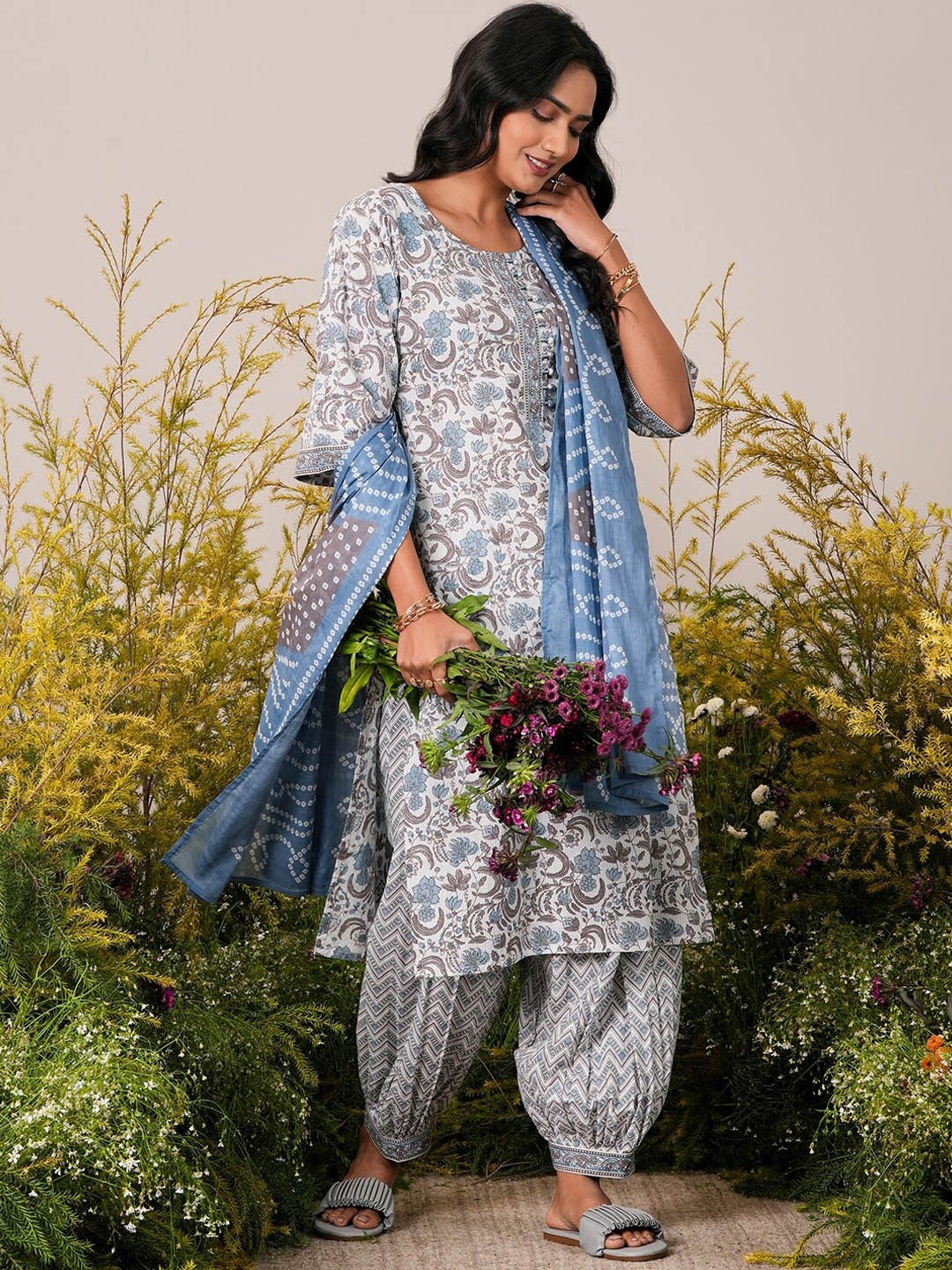Libas Blue Floral Printed Straight Round Neck Pure Cotton Kurta With Salwar & Dupatta
Libas Blue Floral Printed Straight Round Neck Pure Cotton Kurta With Salwar & Dupatta