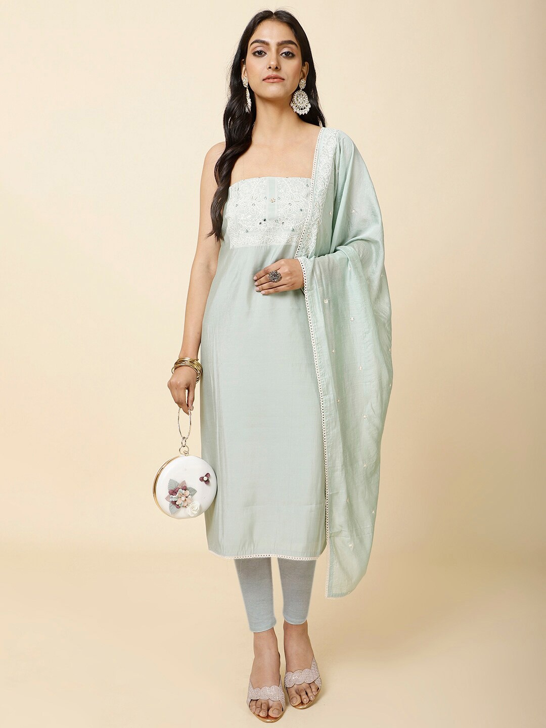 Meena Bazaar Ethnic Motif Embroidered Sequinned Unstitched Dress Material, Sea green
Meena Bazaar Ethnic Motif Embroidered Sequinned Unstitched Dress Material, Sea green