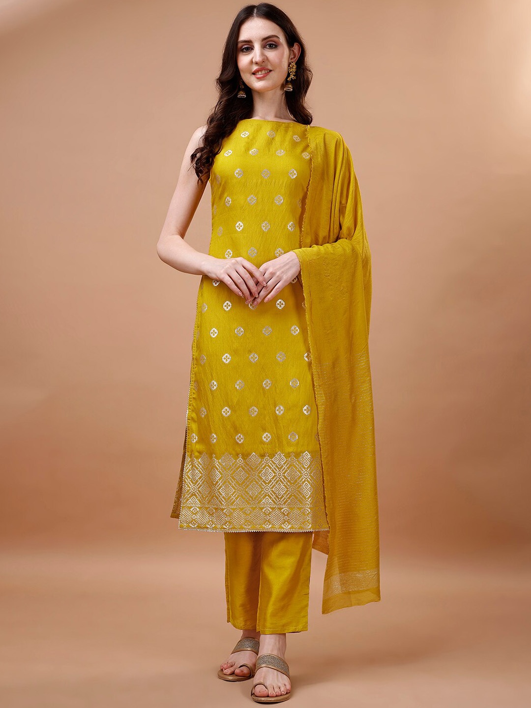 Hinayat Fashion Floral Woven Design Regular Pure Silk Kurta With Trousers & Dupatta, Gold
Hinayat Fashion Floral Woven Design Regular Pure Silk Kurta With Trousers & Dupatta, Gold