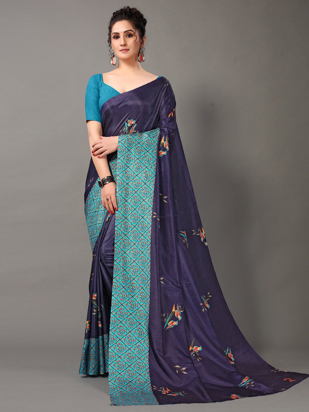 Shaily Navy Blue Floral Printed Saree