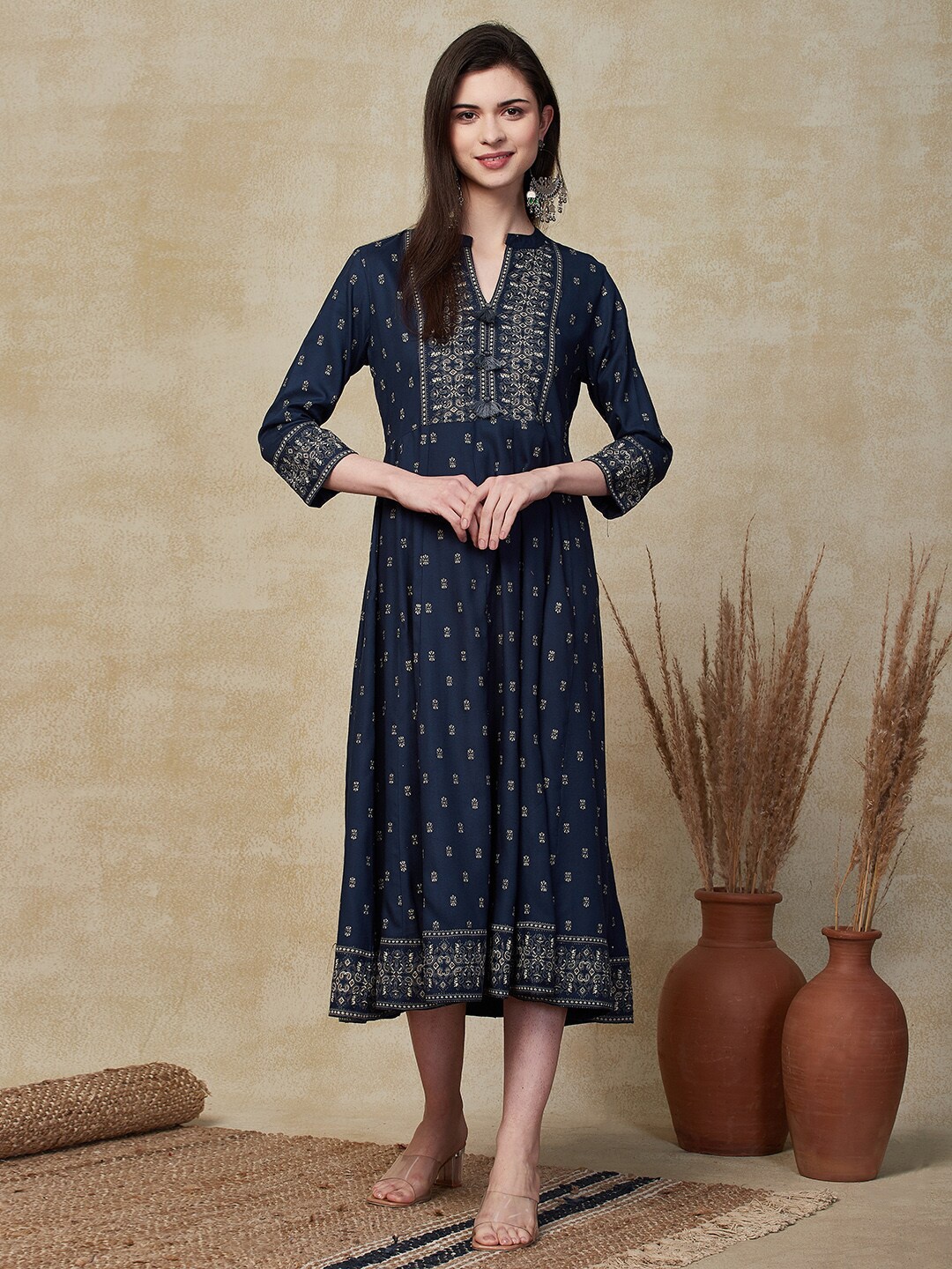 FASHOR Ethnic Motifs Printed Mandarin Collar Three-Quarter Sleeves A-Line Midi Dress, Navy blue
FASHOR Ethnic Motifs Printed Mandarin Collar Three-Quarter Sleeves A-Line Midi Dress, Navy blue