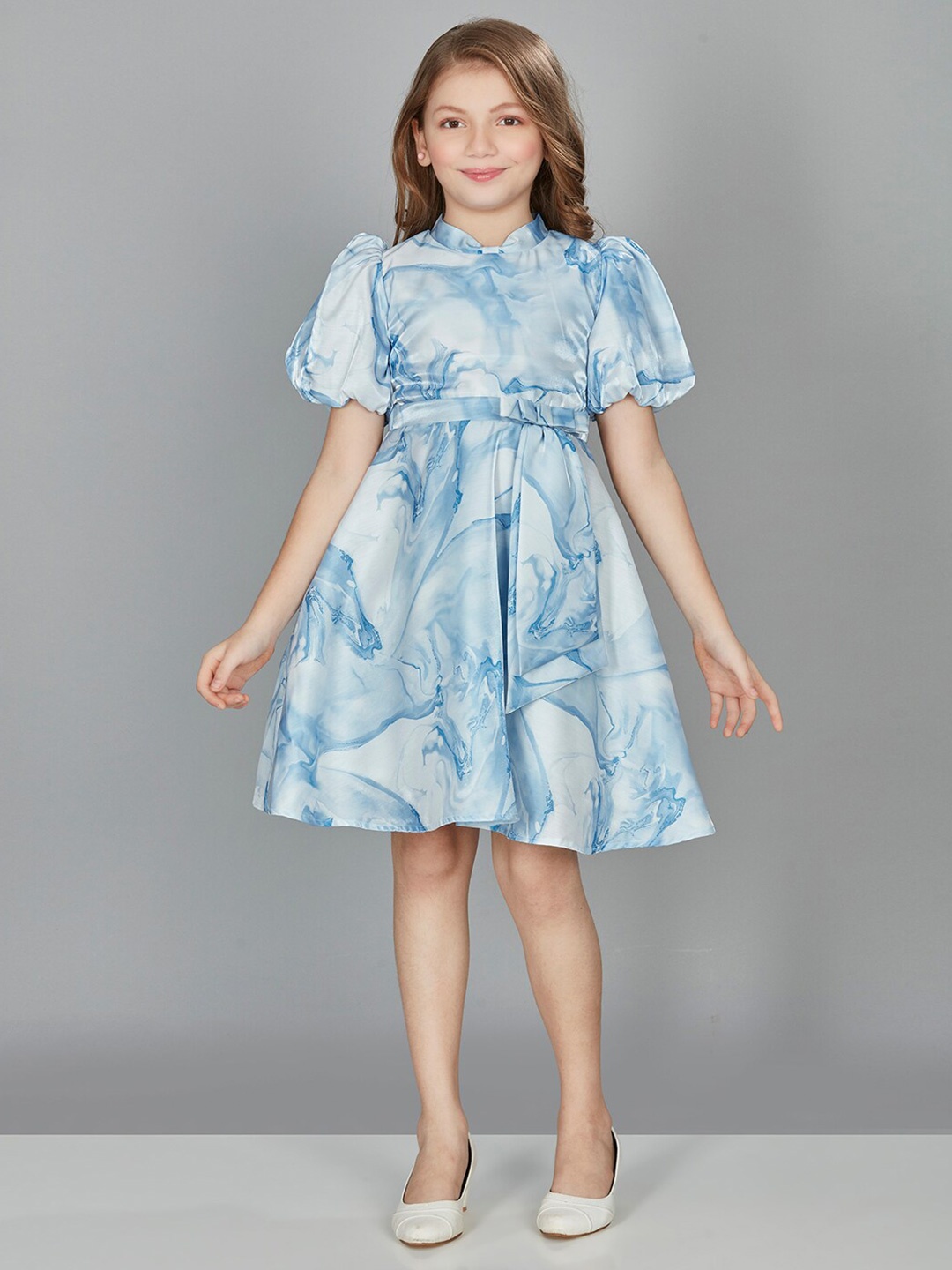 Peppermint Mandarin Collar Floral Printed Short Flared Sleeve Fit & Flare Dress, Blue
Peppermint Mandarin Collar Floral Printed Short Flared Sleeve Fit & Flare Dress, Blue