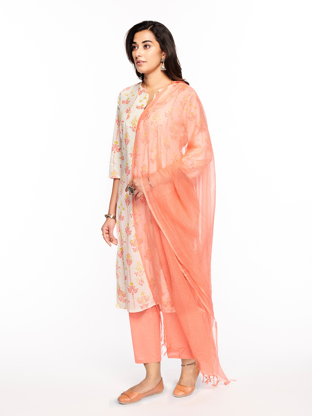 KAHVA Ethnic Motifs Printed Regular Pure Cotton Kurta with Trouser & Dupatta, Peach
KAHVA Ethnic Motifs Printed Regular Pure Cotton Kurta with Trouser & Dupatta, Peach