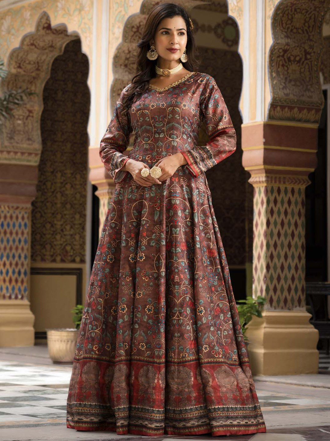 Meena Bazaar Floral Printed V-Neck Gotta Patti Anarkali Kurta With Churidar & Dupatta, Brown
Meena Bazaar Floral Printed V-Neck Gotta Patti Anarkali Kurta With Churidar & Dupatta, Brown