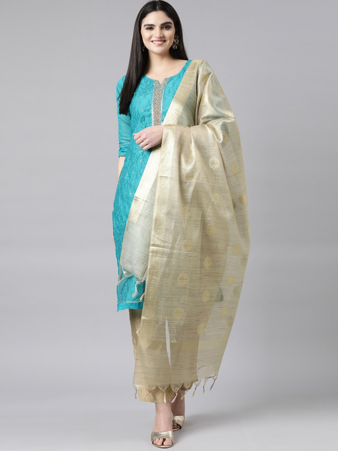 Neerus Women Floral Embroidered Regular Beads and Stones Raw Silk Kurta with Trousers & With Dupatta, Blue
Neerus Women Floral Embroidered Regular Beads and Stones Raw Silk Kurta with Trousers & With Dupatta, Blue