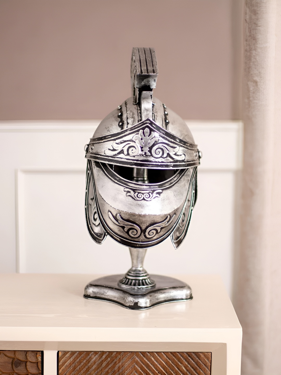 THEDECORKART Sliver Toned Soldier Helmet Curio Showpiece, Silver