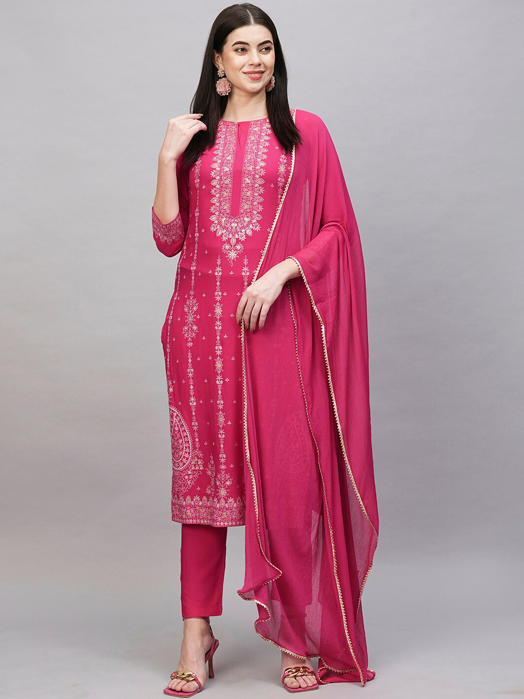 KALINI Floral Printed Regular Kurta With Trousers & Dupatta, Pink
KALINI Floral Printed Regular Kurta With Trousers & Dupatta, Pink