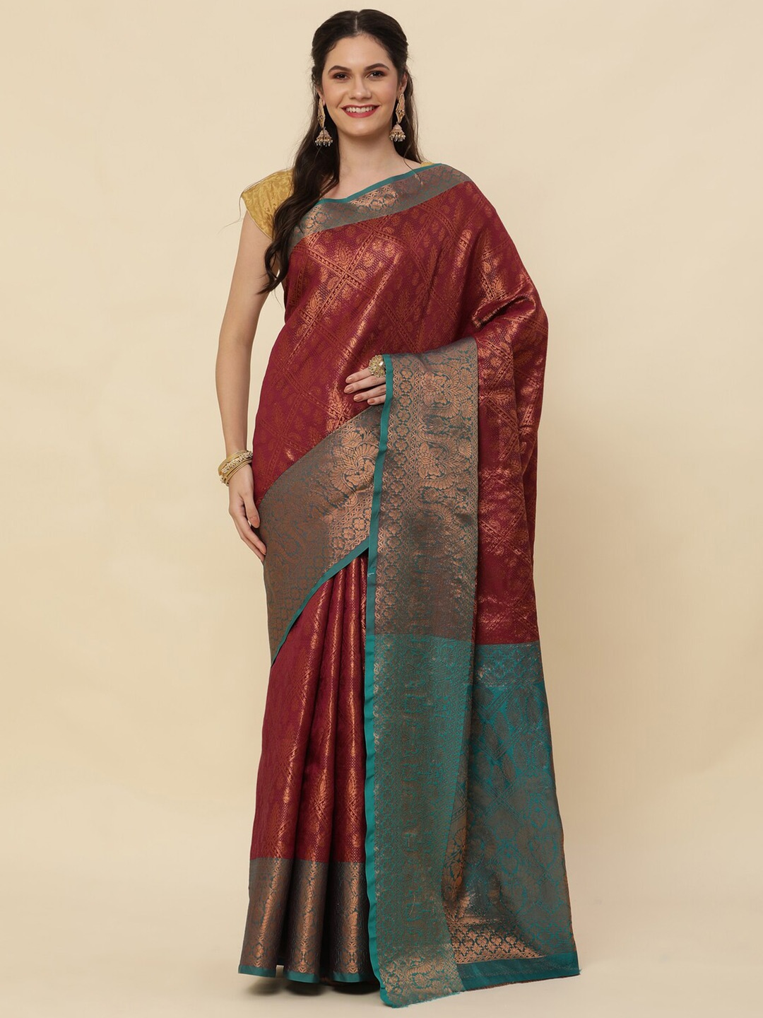 HIRAPARA ENTERPRICE Ethnic Motifs Woven Design Pure Silk Kanjeevaram Zari Saree, Maroon
HIRAPARA ENTERPRICE Ethnic Motifs Woven Design Pure Silk Kanjeevaram Zari Saree, Maroon