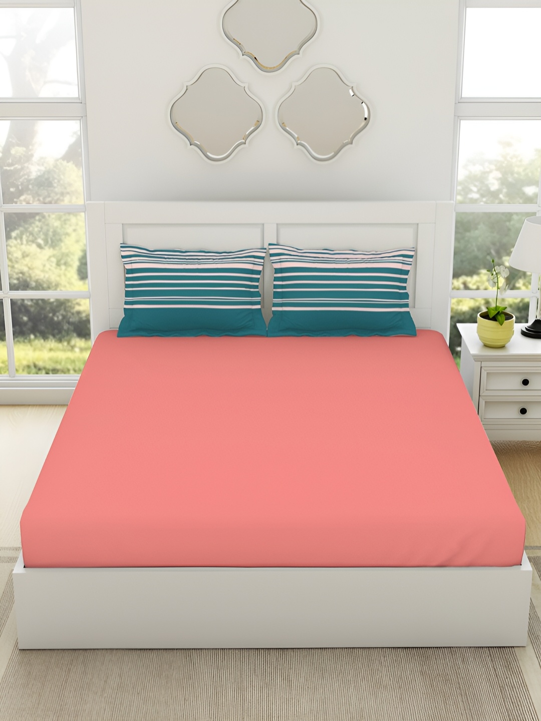 SPACES Gypsy Coral & Blue Striped Cotton 144 TC King Bedsheet With 2 Pillow Covers
