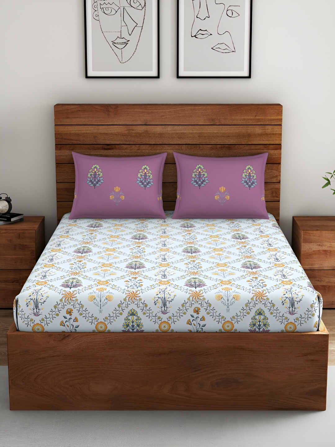 SPACES Indian Ethnic White & Blue Floral Cotton 130 TC King Bedsheet & Pillow Covers
SPACES Indian Ethnic White & Blue Floral Cotton 130 TC King Bedsheet & Pillow Covers