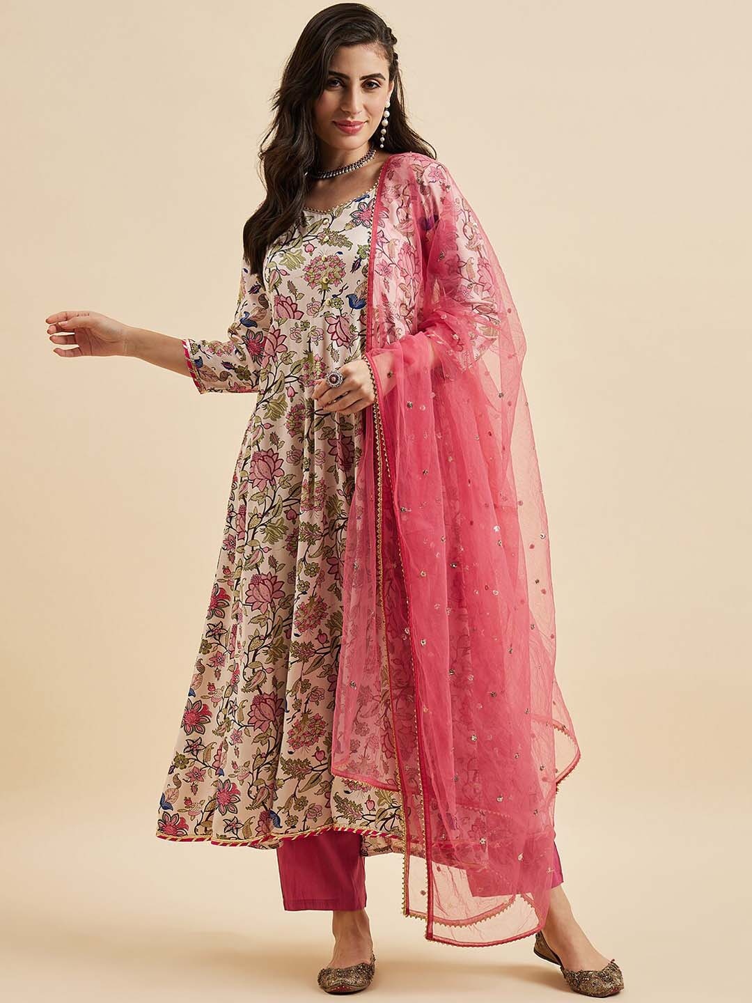 Azira Floral Sweetheart Neck Regular Sleeves Anarkali Kurta With Trousers & Dupatta, Pink
Azira Floral Sweetheart Neck Regular Sleeves Anarkali Kurta With Trousers & Dupatta, Pink