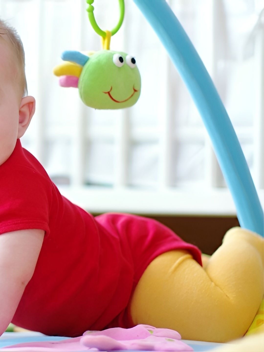 PnF Red & Blue Cute Baby Wall Stickers