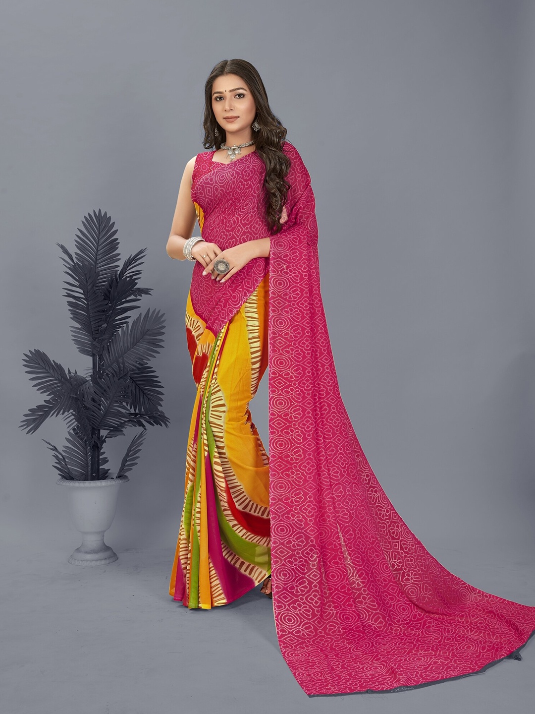 ANAND SAREES Floral Printed Saree, Pink