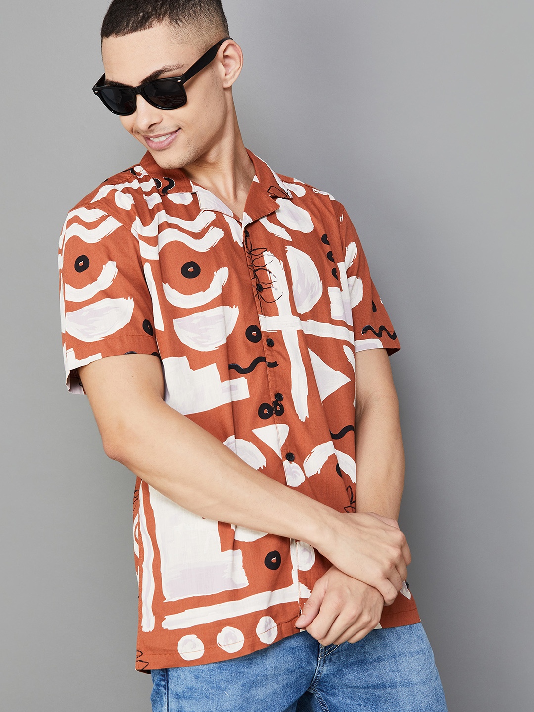 Fame Forever by Lifestyle Geometric Printed Short Sleeves Cuban Collar Cotton Casual Shirt, Brown
Fame Forever by Lifestyle Geometric Printed Short Sleeves Cuban Collar Cotton Casual Shirt, Brown