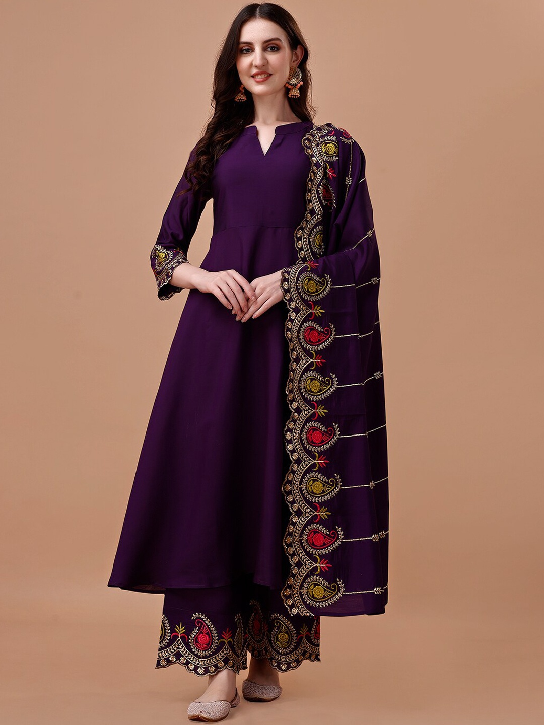 KALINI Ethnic Motifs Embroidered Thread Work Detail Anarkali Kurta & Palazzo With Dupatta, Purple
KALINI Ethnic Motifs Embroidered Thread Work Detail Anarkali Kurta & Palazzo With Dupatta, Purple