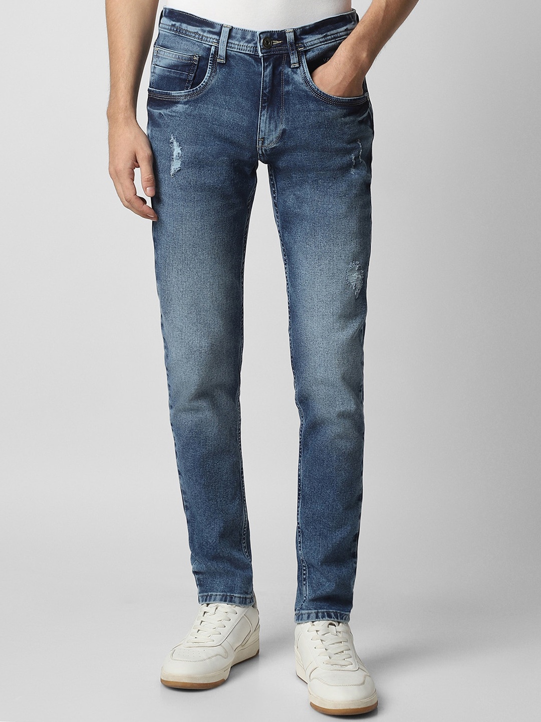 VAN HEUSEN DENIM LABS Men Skinny Fit Low Distress Heavy Fade Stretchable Jeans, Blue
VAN HEUSEN DENIM LABS Men Skinny Fit Low Distress Heavy Fade Stretchable Jeans, Blue