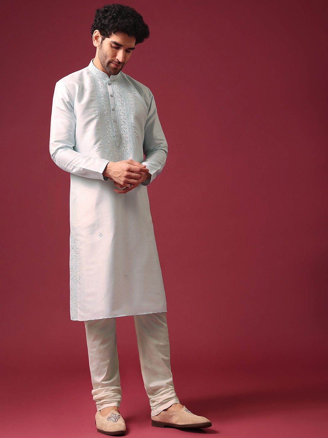 KALKI Fashion Ethnic Motifs Yoke Design Mirror Work Pure Silk Kurta with Churidar, Blue
KALKI Fashion Ethnic Motifs Yoke Design Mirror Work Pure Silk Kurta with Churidar, Blue