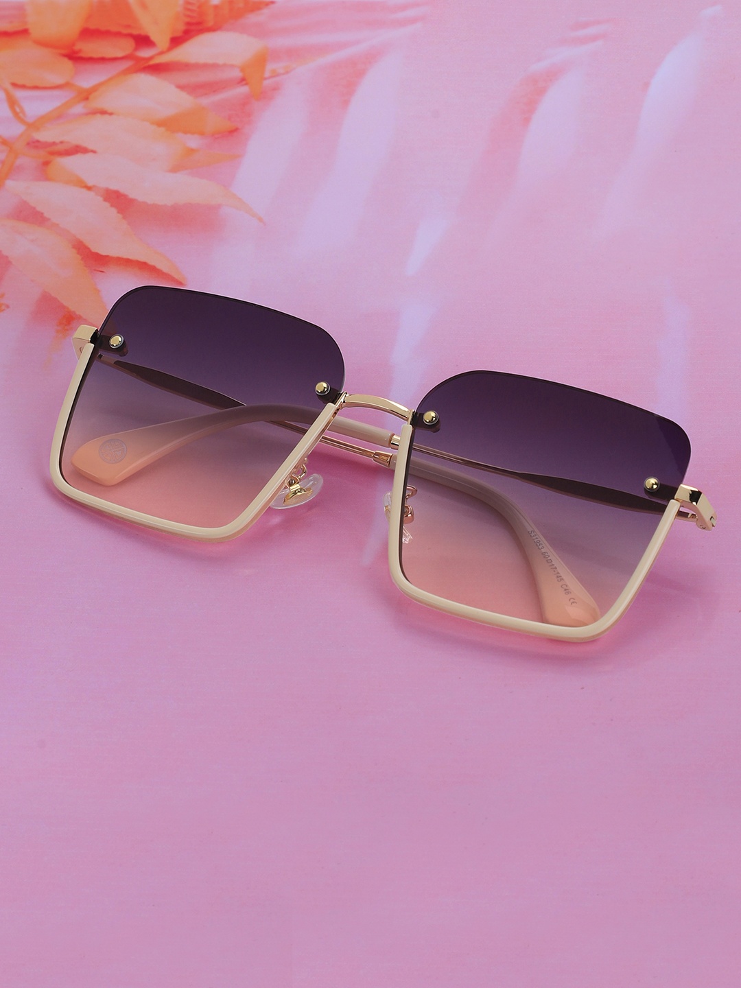 Carlton London Women Premium Oversized Sunglasses with UV Protected Lens CLSW313, Gold
Carlton London Women Premium Oversized Sunglasses with UV Protected Lens CLSW313, Gold