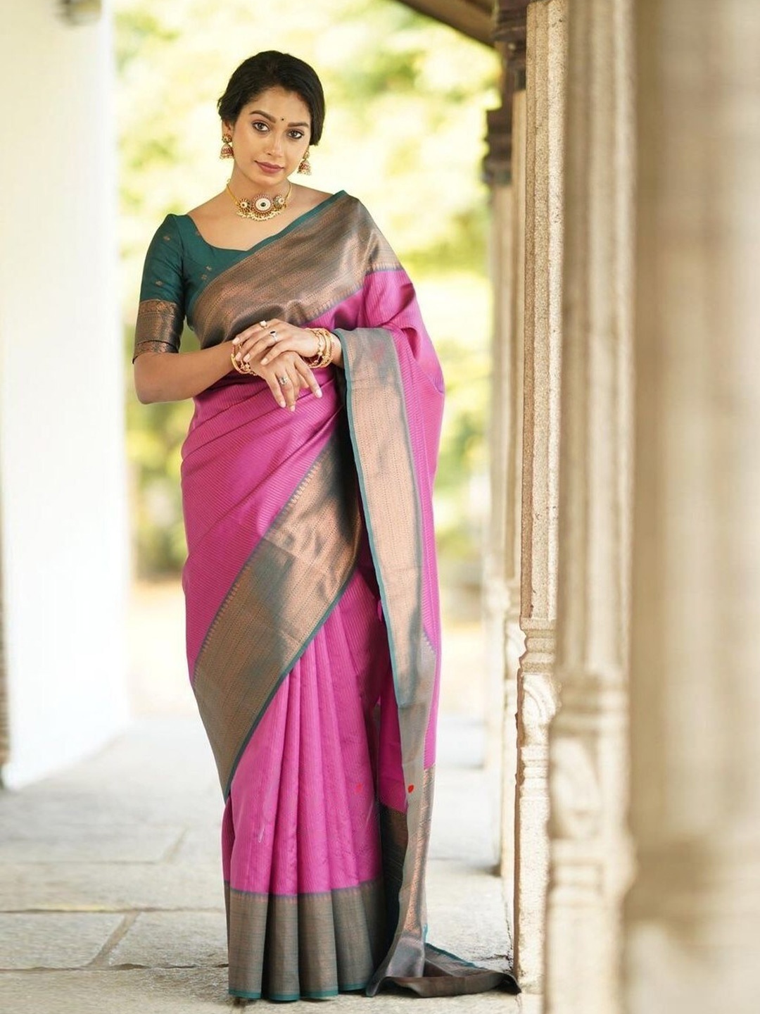 KALINI Striped Zari Art Silk Saree, Pink