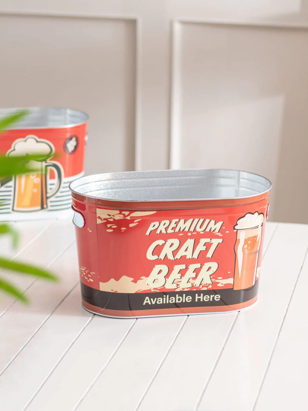 THEDECORKART Red & Black Printed Steel Ice Buckets
THEDECORKART Red & Black Printed Steel Ice Buckets