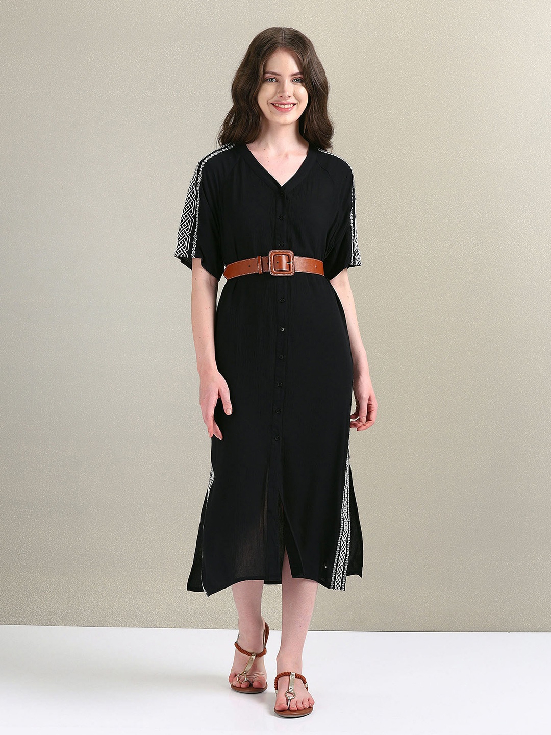 U.S. Polo Assn. Women Geometric Regular Embroidered Shirt Style Midi Dress, Black
U.S. Polo Assn. Women Geometric Regular Embroidered Shirt Style Midi Dress, Black