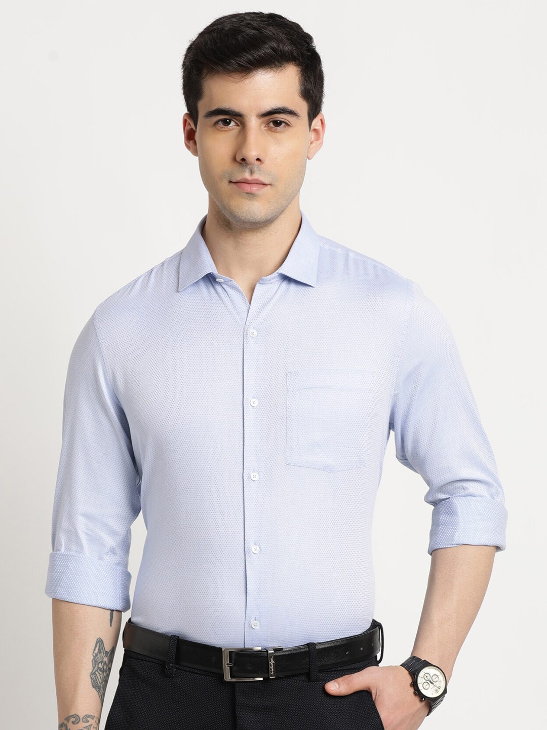 Turtle Standard Slim Fit Textured Self Design Spread Collar Cotton Formal Shirt, Blue
Turtle Standard Slim Fit Textured Self Design Spread Collar Cotton Formal Shirt, Blue
