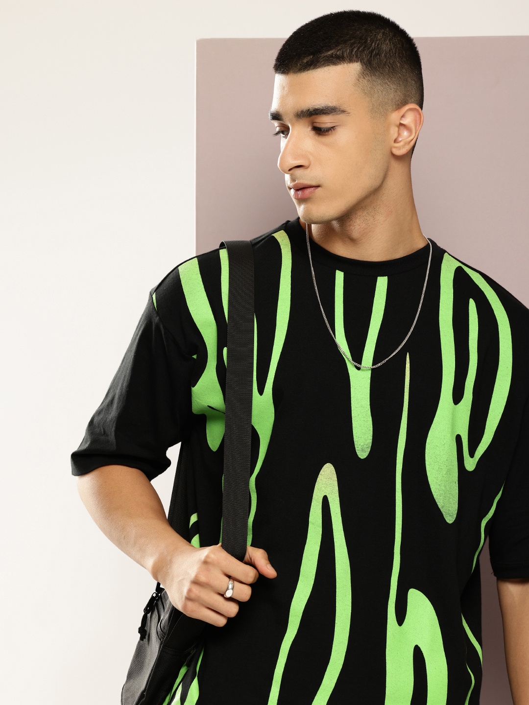 Kook N Keech Abstract Printed Drop-Shoulder Sleeves Pure Cotton Oversized T-shirt, Black
Kook N Keech Abstract Printed Drop-Shoulder Sleeves Pure Cotton Oversized T-shirt, Black