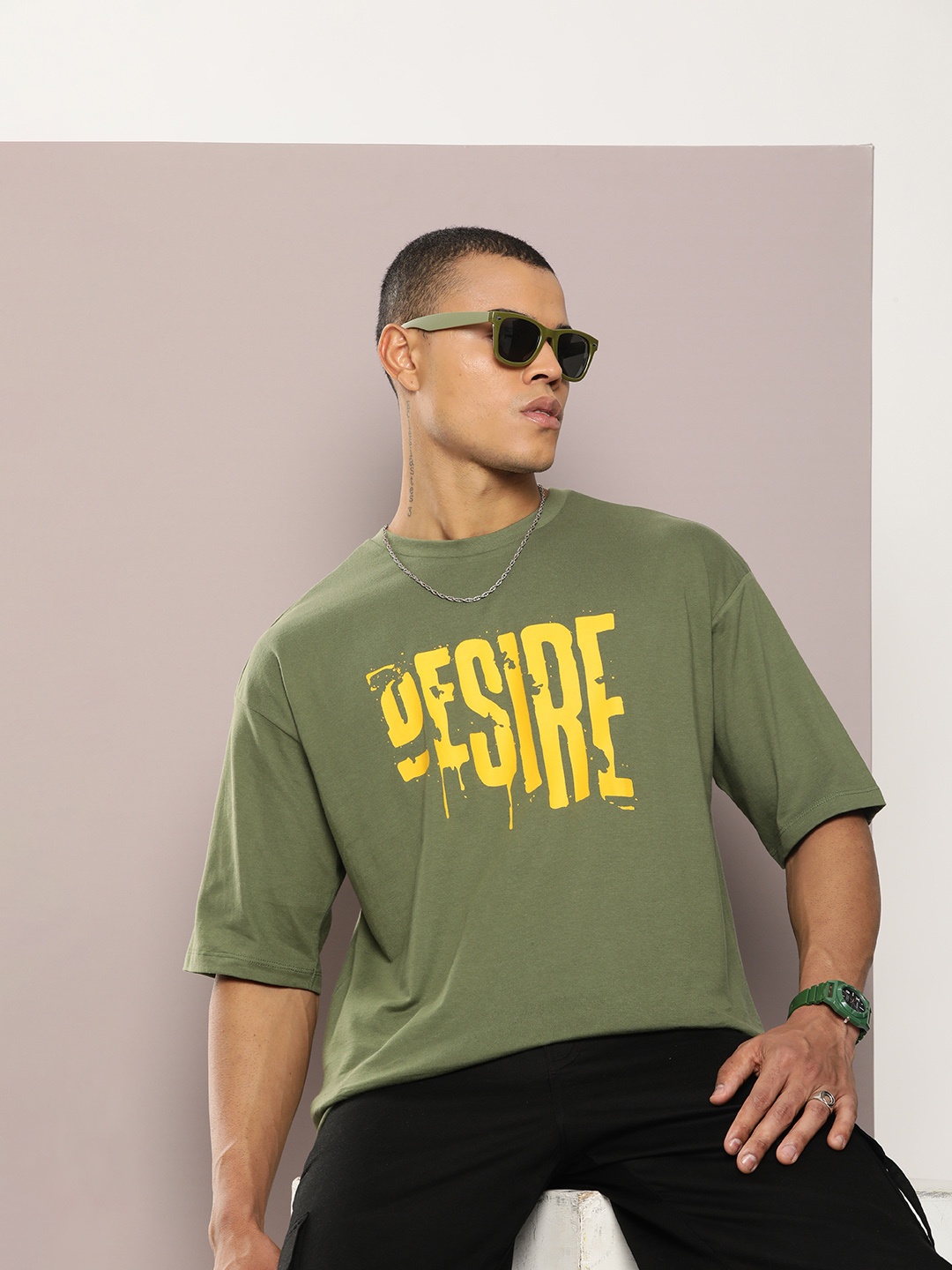 Kook N Keech Typography Printed Drop-Shoulder Sleeves Oversized Pure Cotton T-shirt, Green
Kook N Keech Typography Printed Drop-Shoulder Sleeves Oversized Pure Cotton T-shirt, Green