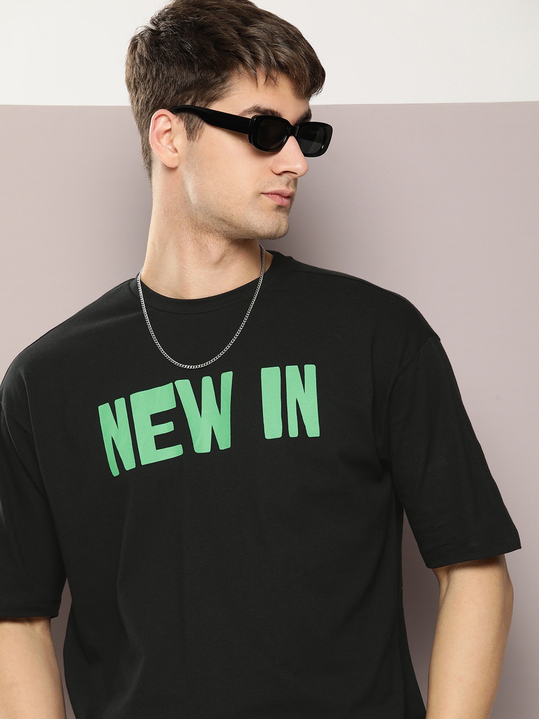 Kook N Keech Typography Printed Drop-Shoulder Sleeves Pure Cotton Oversized T-shirt, Black
Kook N Keech Typography Printed Drop-Shoulder Sleeves Pure Cotton Oversized T-shirt, Black