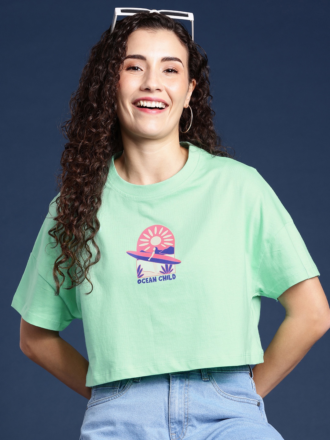 Mast & Harbour Printed Drop-Shoulder Sleeves Oversized Bio Finish Pure Cotton Crop T-shirt, Green
Mast & Harbour Printed Drop-Shoulder Sleeves Oversized Bio Finish Pure Cotton Crop T-shirt, Green