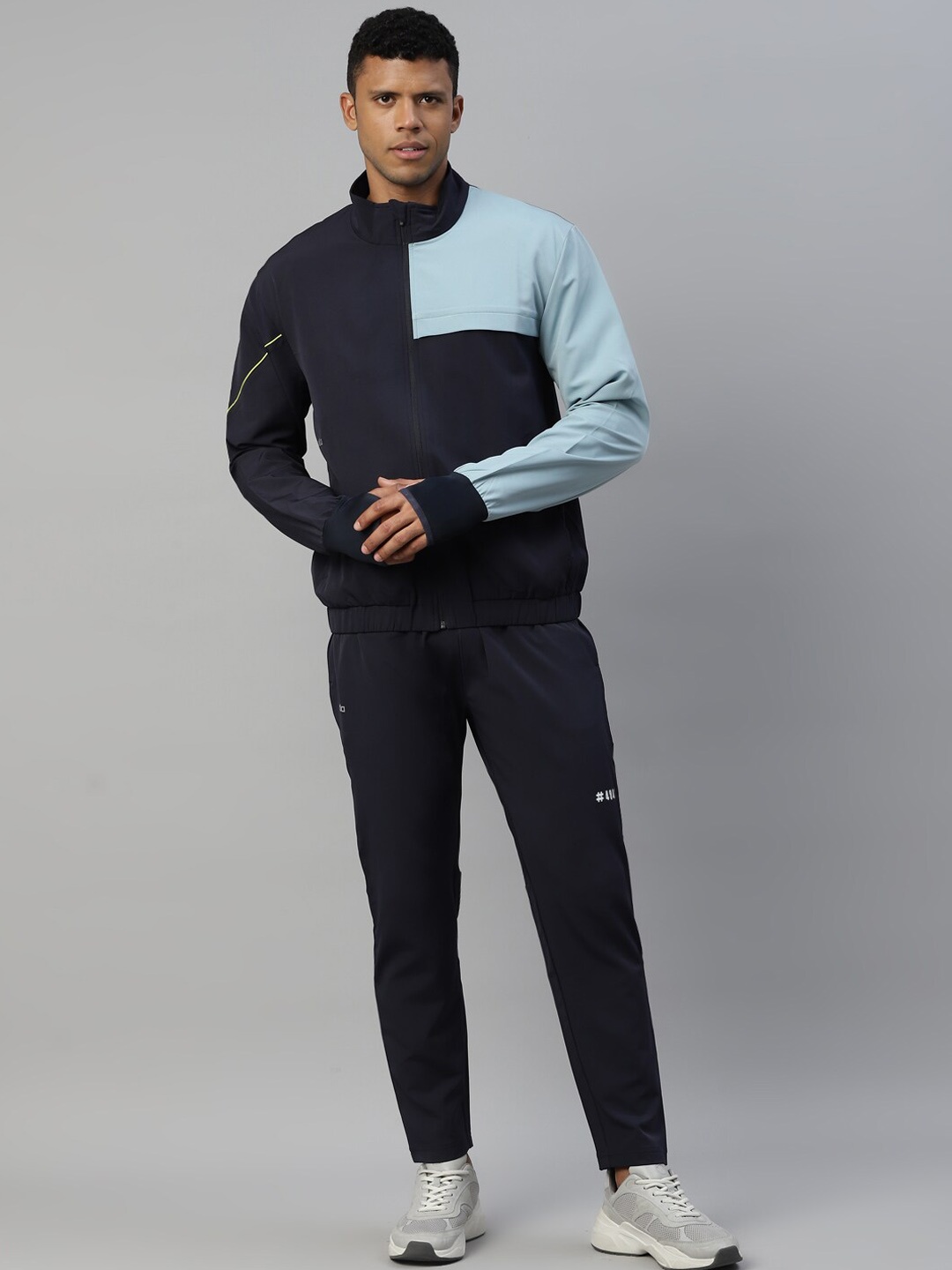 DIDA Men Ultimate Durable Colorblock Dry-Fit Activewear Sports Training Track Suit, Navy blue
DIDA Men Ultimate Durable Colorblock Dry-Fit Activewear Sports Training Track Suit, Navy blue