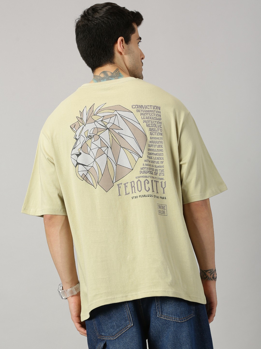 THE HOLLANDER Graphic Printed Drop-Shoulder Sleeves Cotton Oversized Fit T-shirt, Khaki
THE HOLLANDER Graphic Printed Drop-Shoulder Sleeves Cotton Oversized Fit T-shirt, Khaki