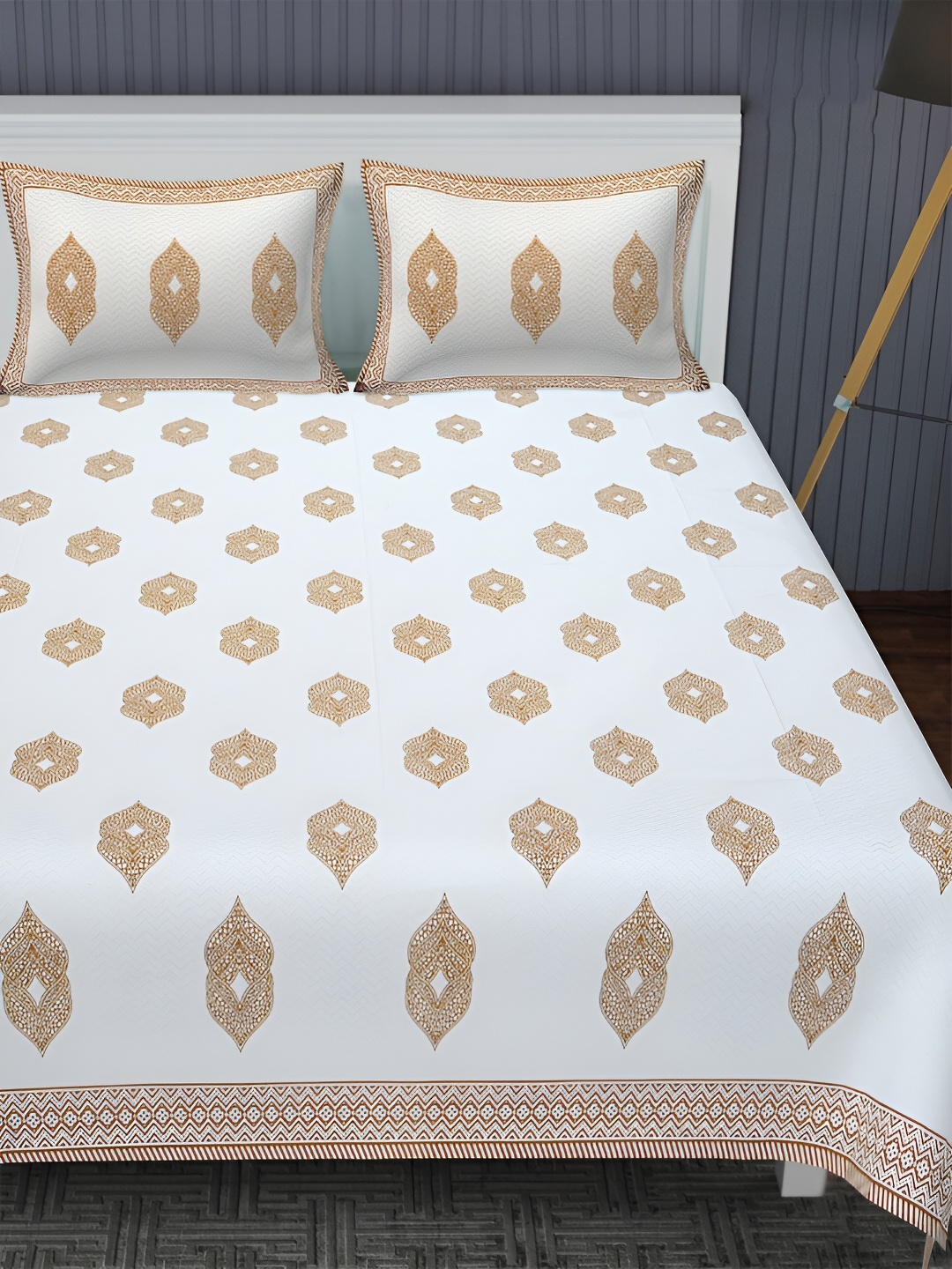 POORAK Yellow & White Geometric Printed Cotton 144 TC King Bedsheet with 2 Pillow Covers
POORAK Yellow & White Geometric Printed Cotton 144 TC King Bedsheet with 2 Pillow Covers