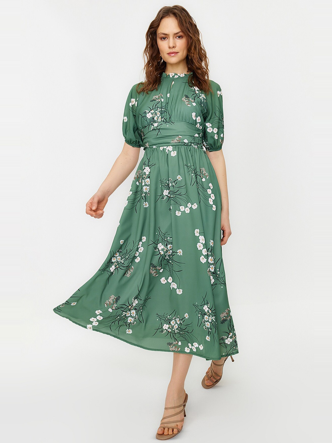 Trendyol Floral Printed High Neck Puff Sleeves Gathered Detail Fit & Flare Midi Dress, Green
Trendyol Floral Printed High Neck Puff Sleeves Gathered Detail Fit & Flare Midi Dress, Green