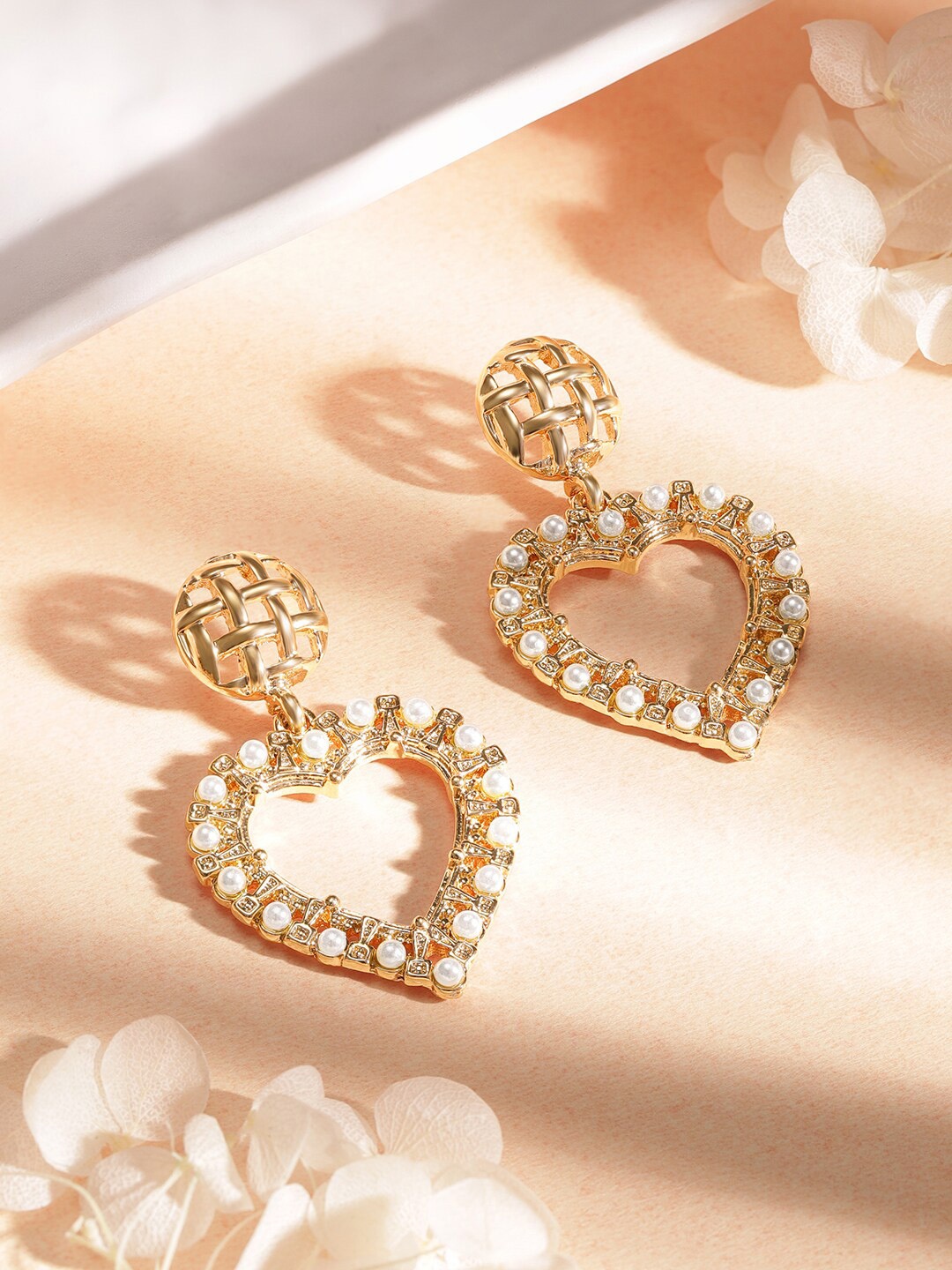 TOKYO TALKIES X rubans FASHION ACCESSORIES Contemporary Pearls Beaded Drop Earrings, Gold
TOKYO TALKIES X rubans FASHION ACCESSORIES Contemporary Pearls Beaded Drop Earrings, Gold
