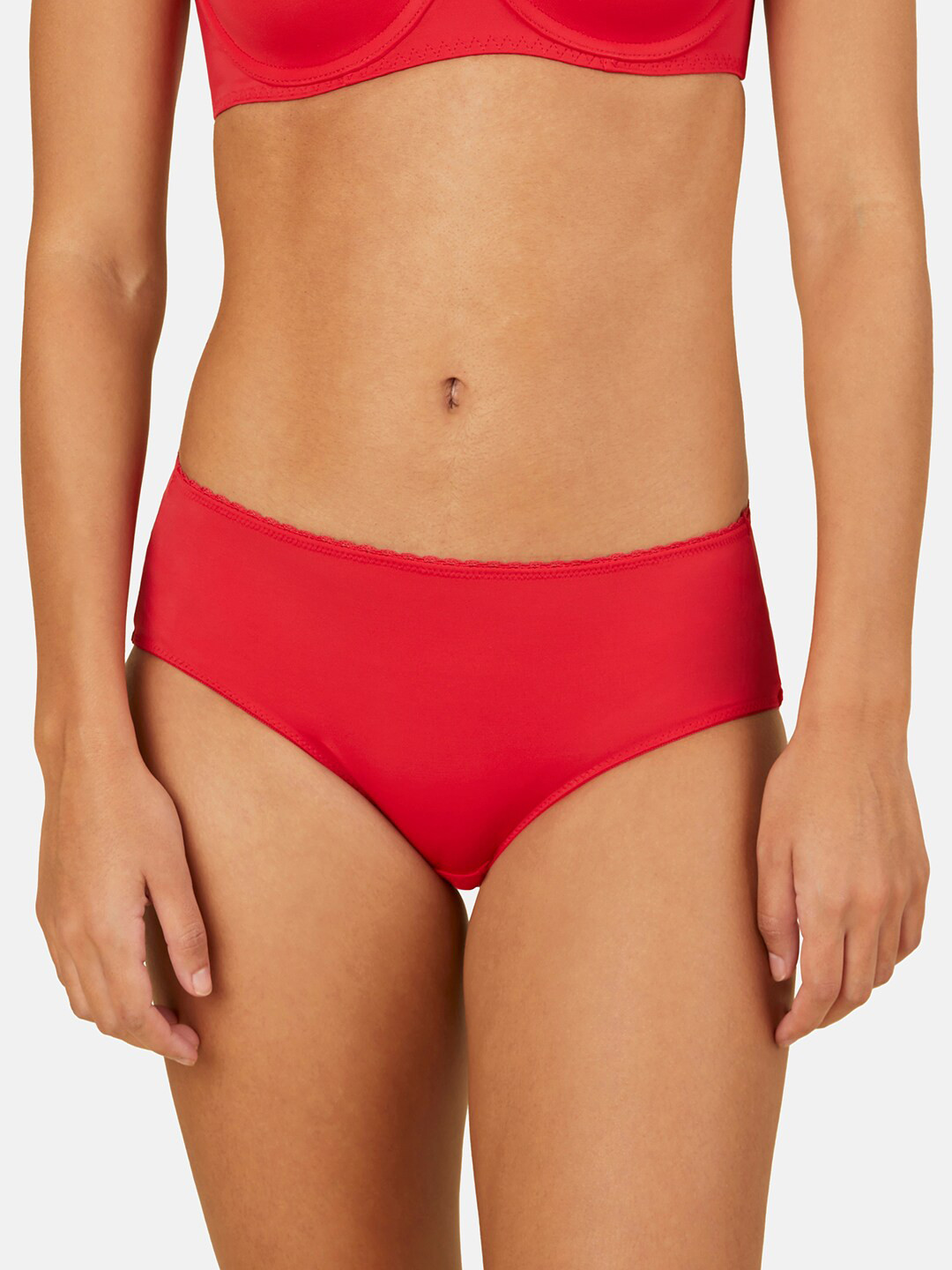 Triumph Anti-Odour Hipster Briefs, Red
Triumph Anti-Odour Hipster Briefs, Red