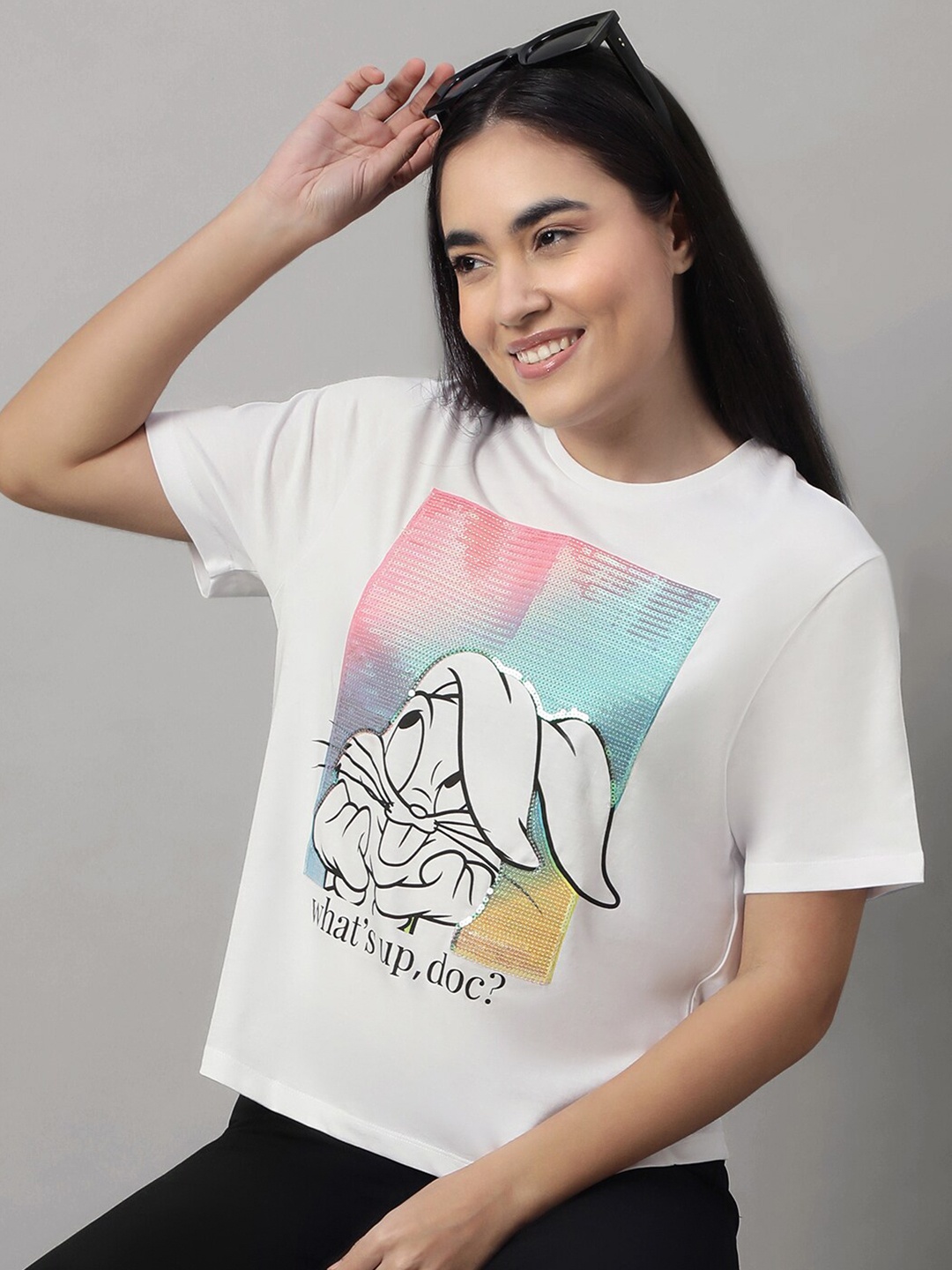 Free Authority Looney Tunes Printed Round Neck Embellished Pure Cotton Relaxed Fit T-shirt, White
Free Authority Looney Tunes Printed Round Neck Embellished Pure Cotton Relaxed Fit T-shirt, White