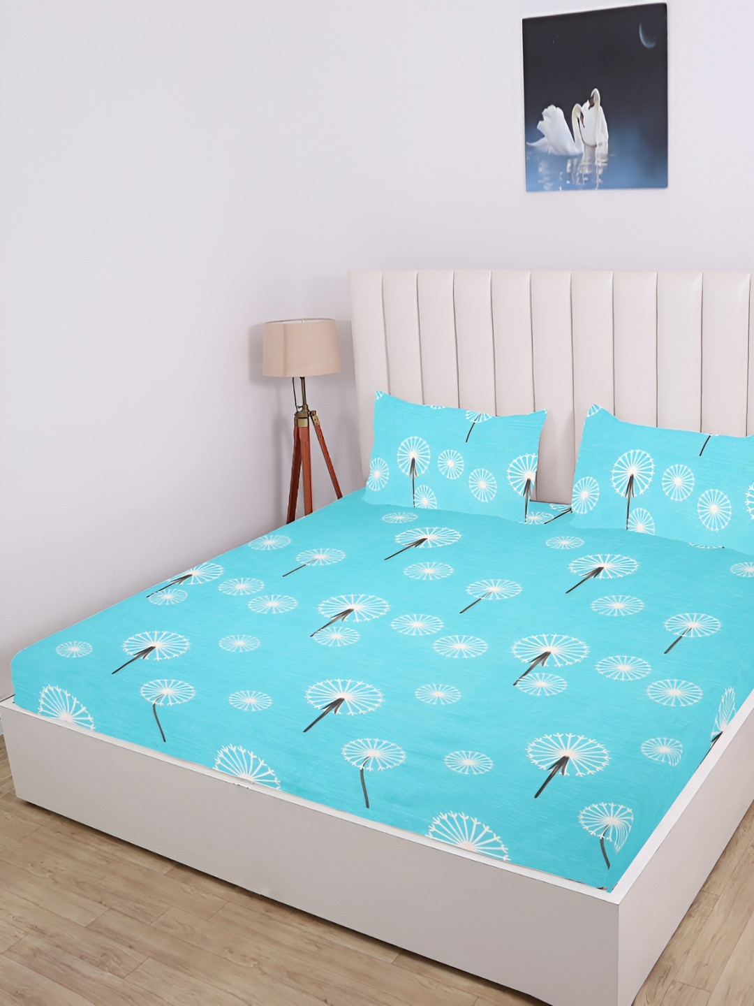 RD TREND Turquoise Blue Floral Cotton 210 TC Fitted King Bedsheet With 2 Pillow Covers
RD TREND Turquoise Blue Floral Cotton 210 TC Fitted King Bedsheet With 2 Pillow Covers