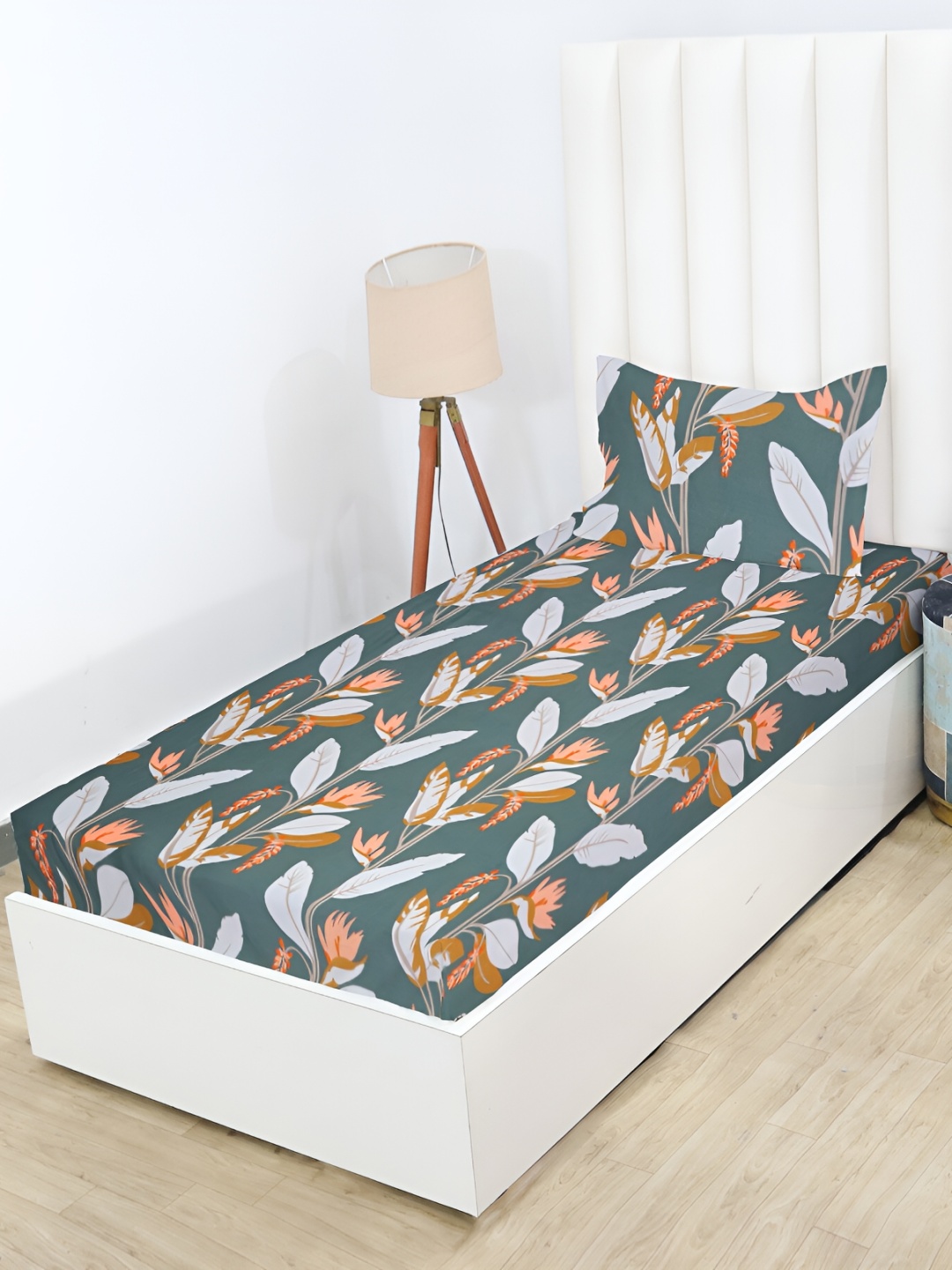 RD TREND Green & Orange Floral Cotton 210 TC Fitted Single Bedsheet With 1 Pillow Cover
RD TREND Green & Orange Floral Cotton 210 TC Fitted Single Bedsheet With 1 Pillow Cover