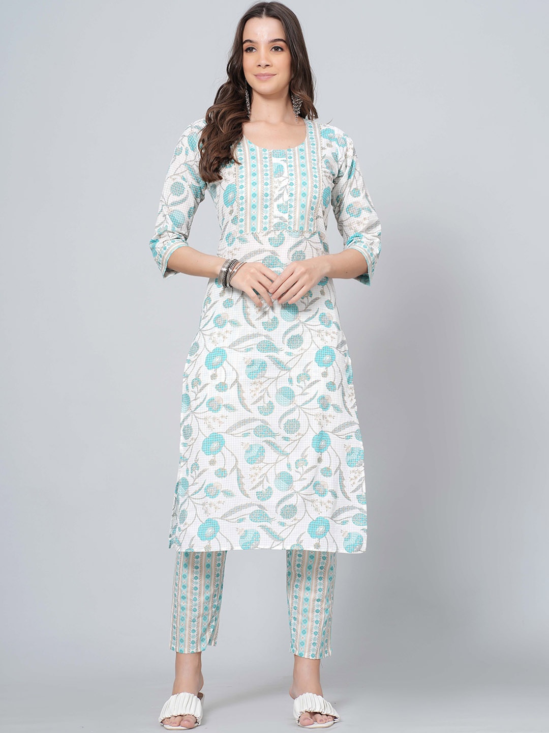 JAHIDA COMFORT WITH STYLE Floral Printed Regular Pure Cotton Kurta with Trousers & Dupatta, White
JAHIDA COMFORT WITH STYLE Floral Printed Regular Pure Cotton Kurta with Trousers & Dupatta, White