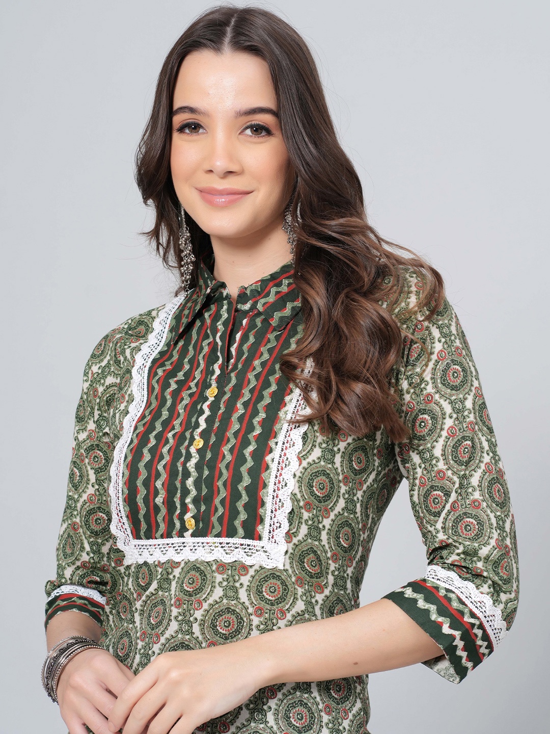 JAHIDA COMFORT WITH STYLE Ethnic Motifs Printed Regular Pure Cotton Kurta with Trousers, Green
JAHIDA COMFORT WITH STYLE Ethnic Motifs Printed Regular Pure Cotton Kurta with Trousers, Green