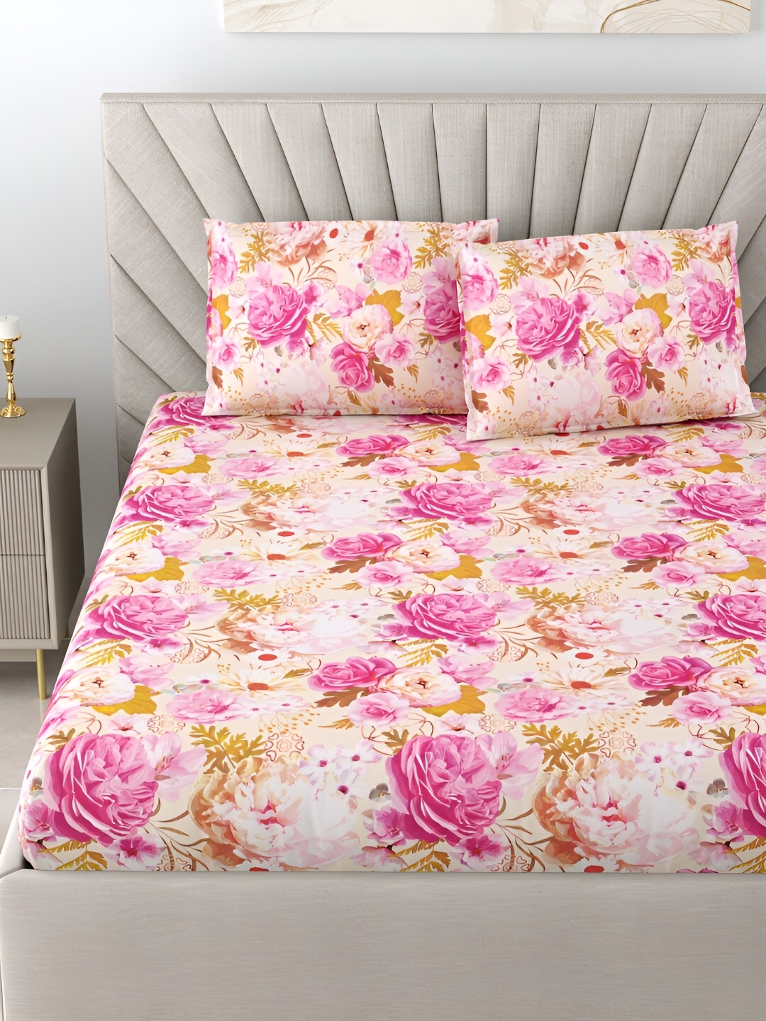 BOMBAY DYEING Pink & White Floral Printed Cotton 144 TC King Bedsheet with 2 Pillow Covers
BOMBAY DYEING Pink & White Floral Printed Cotton 144 TC King Bedsheet with 2 Pillow Covers