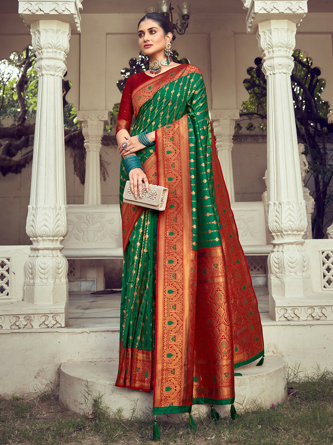 Mitera Woven Design Zari Banarasi Saree, Green 
Mitera Woven Design Zari Banarasi Saree, Green