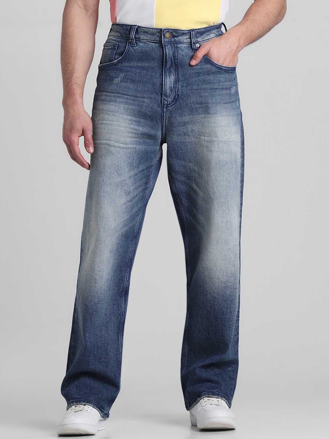 Jack & Jones Men Relaxed Fit Low-Rise Low Distress Heavy Fade Stretchable Jeans, Blue
Jack & Jones Men Relaxed Fit Low-Rise Low Distress Heavy Fade Stretchable Jeans, Blue