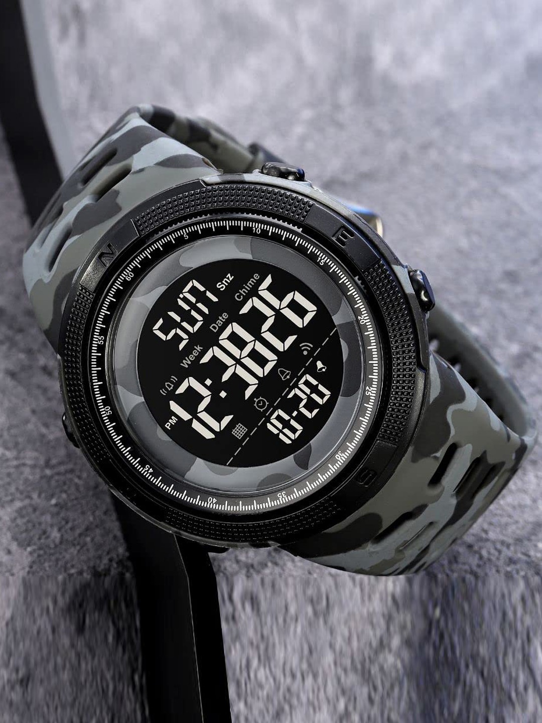 V2A Men Embellished Dial & Bracelet Style Analogue and Digital Watch V2A-2070-Camo-Gry, Grey
V2A Men Embellished Dial & Bracelet Style Analogue and Digital Watch V2A-2070-Camo-Gry, Grey