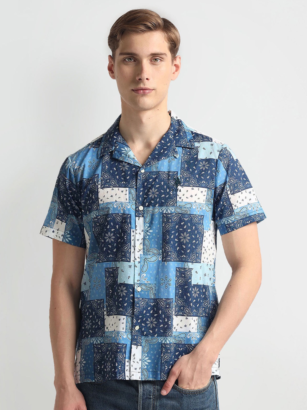 U.S. Polo Assn. Denim Co. Slim Fit Ethnic Motifs Printed Cuban Collar Twill Casual Shirt, Blue
U.S. Polo Assn. Denim Co. Slim Fit Ethnic Motifs Printed Cuban Collar Twill Casual Shirt, Blue